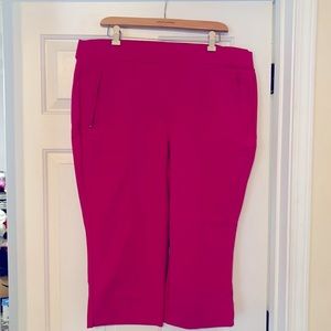 Like new capri pants—raspberry color